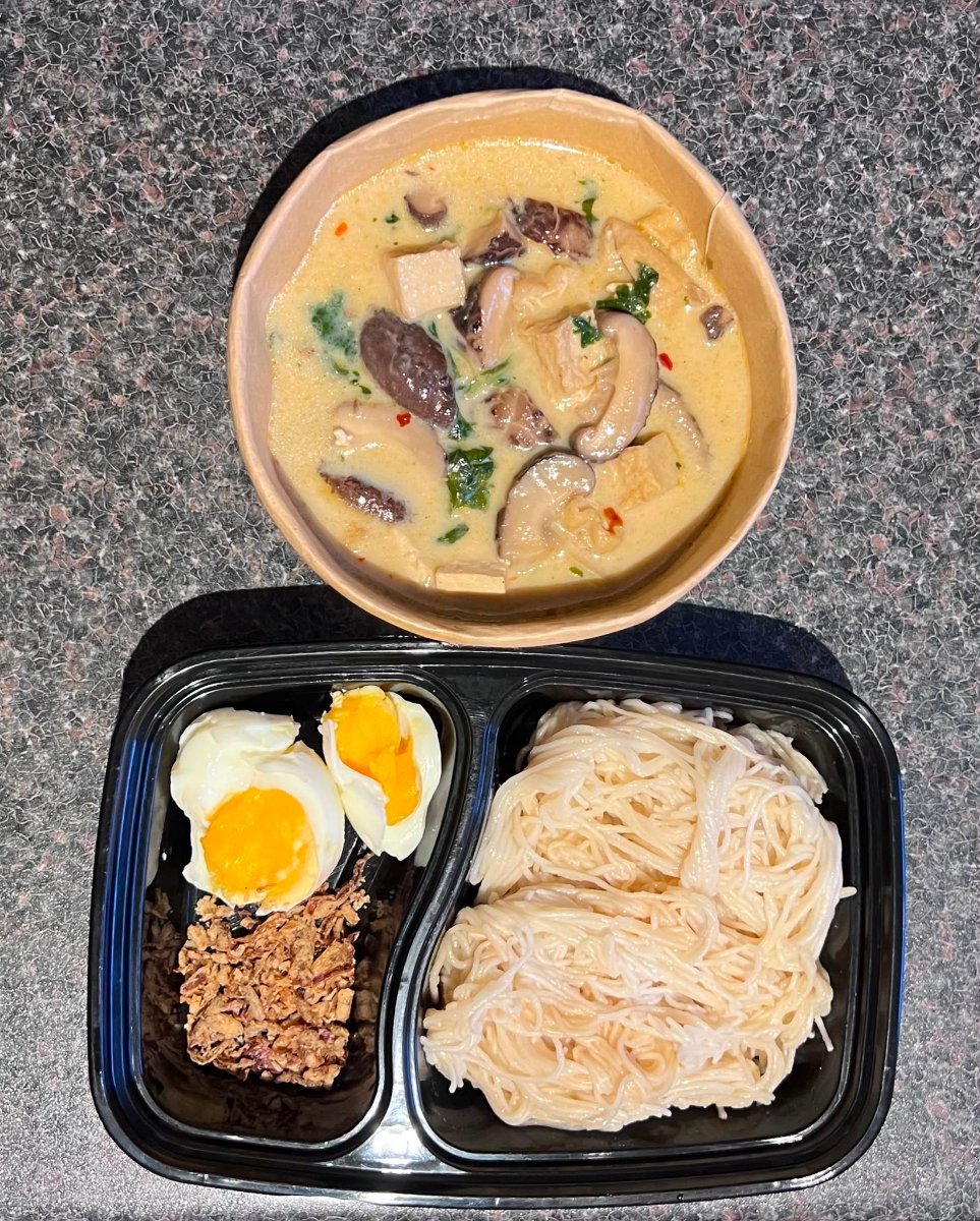 Mushroom soup noodles (Veg)